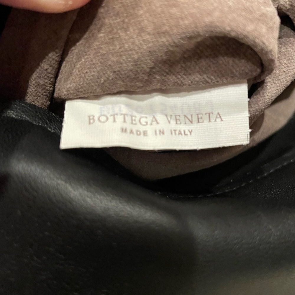 Authentic Bottega Veneta Nappa Intrecciato Large Bag - Picture 12 of 15